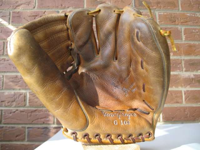 Bob Thomson MacGregor G108 Personal Model Front